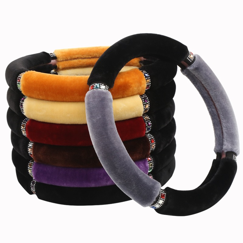 STEERING WHEEL COVER