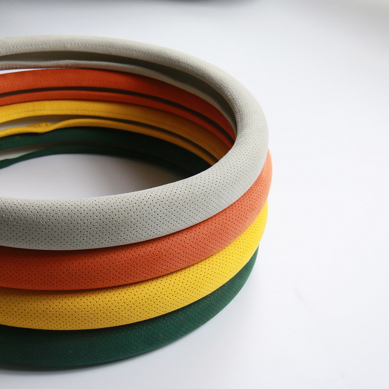 STEERING WHEEL COVER